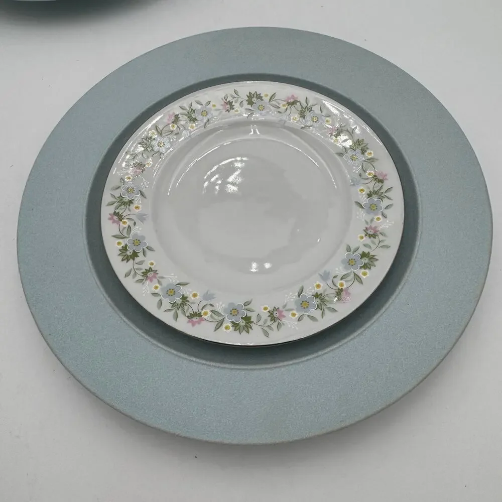 Pottery Barn Salad Plates Astoria 9.25